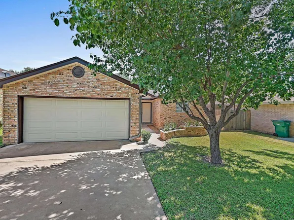 336 Granite Row, Meadowlakes, TX 78654