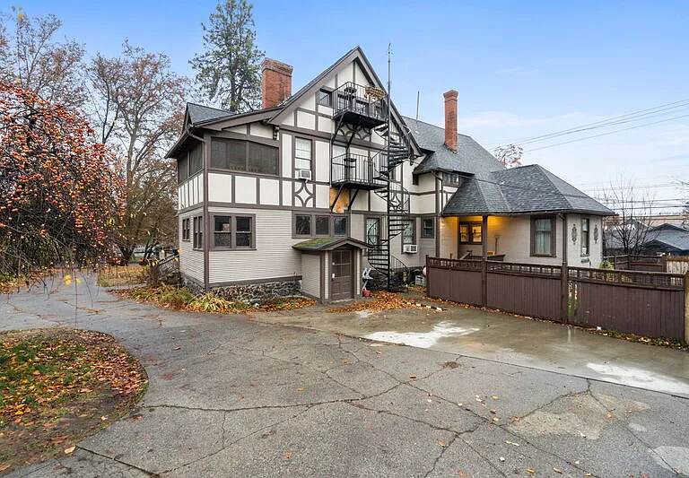 1128 W 9th Ave — Photo 17