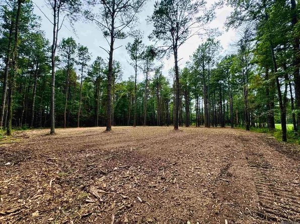 Sf 2 La Hwy #16, Denham Springs, LA 70706