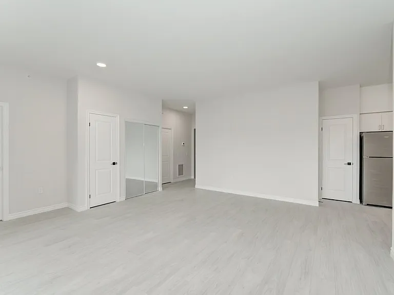 50 Otterbein Rd — Photo 80
