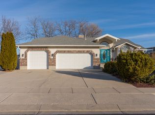 1344 W Bristol Ridge Rd, West Jordan, UT 84088