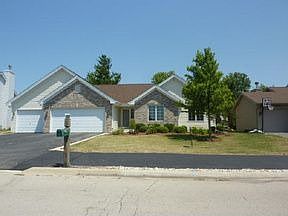 1st image of 3713 Lakeshore Dr