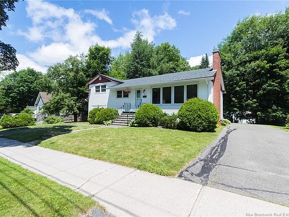 4th image of 337 Edinburgh St