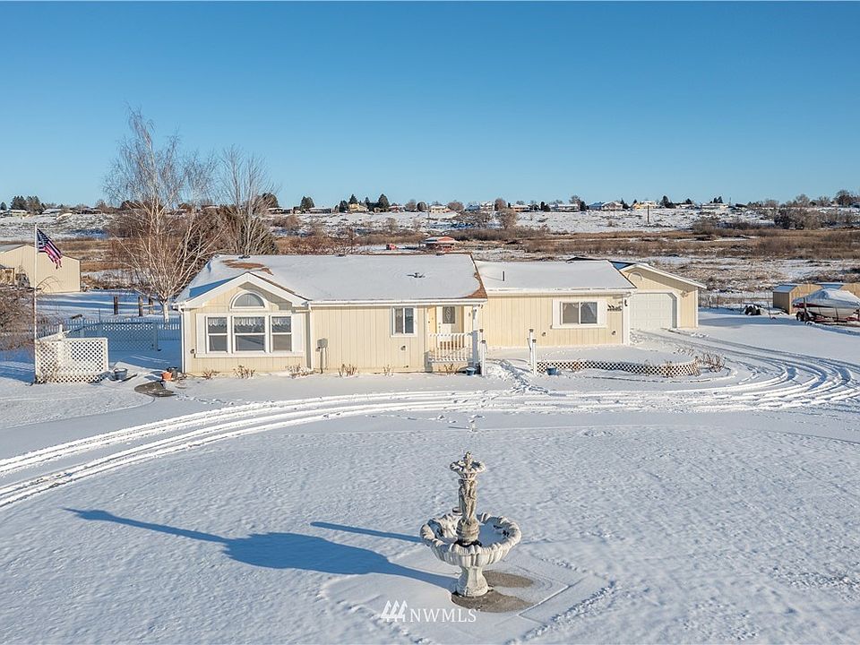 1st image of 4687 Covey Lane NE
