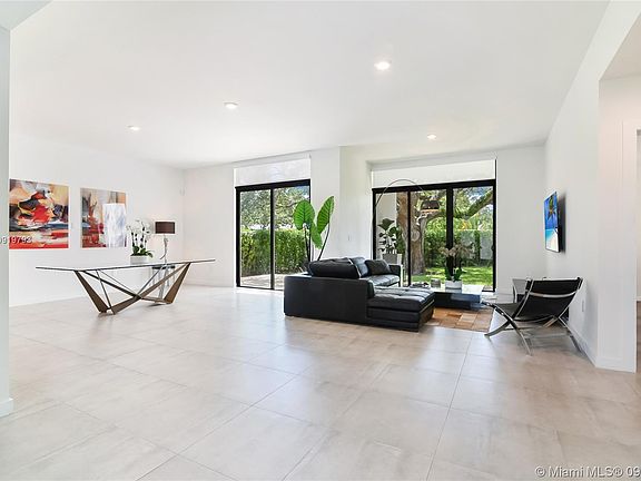 Large Open Floor Plan 