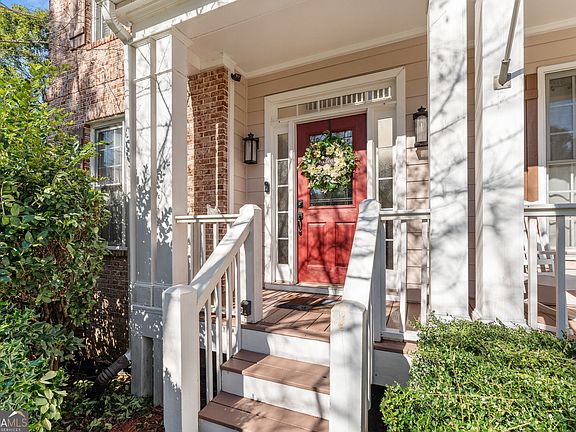 5th image of 9912 Bridgewater Pointe