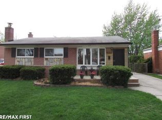 28809 Grant Saint, Saint Clair Shores, MI 48081