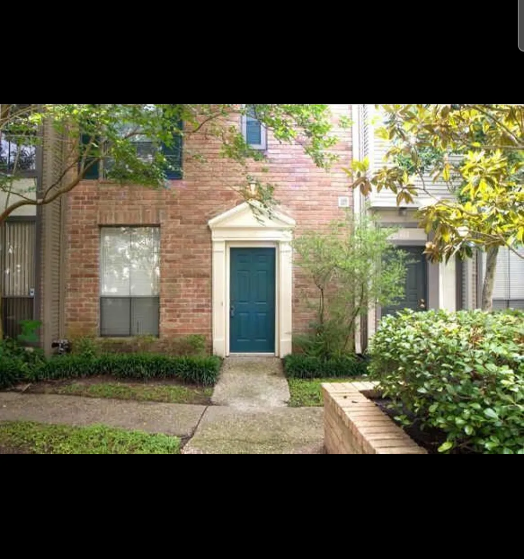 2 bed, 2.5 bath, 1440 sqft, $2,800 — Photo 2