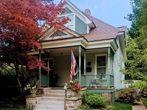 911 S Union St, Traverse City, MI 49684