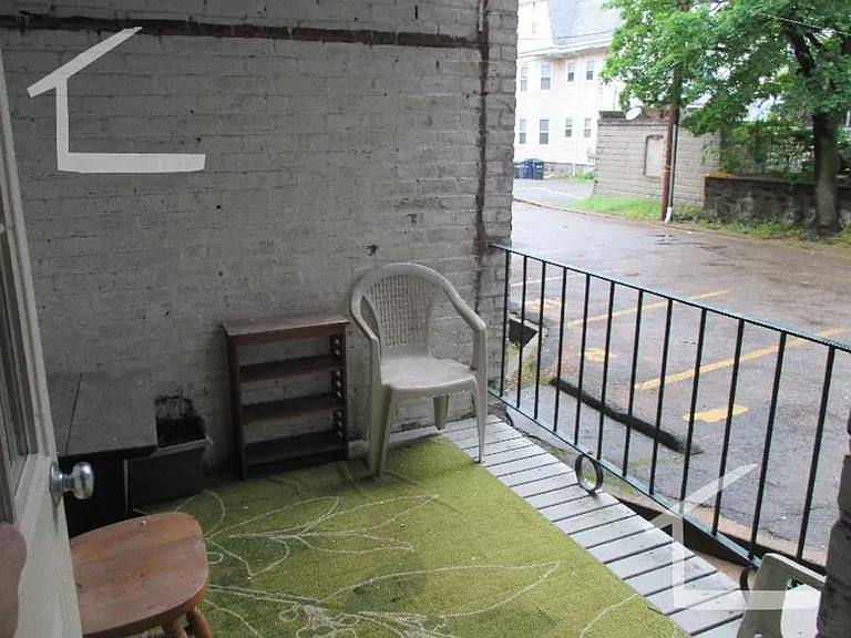 4 Park Vale Ave #8 — Photo 13
