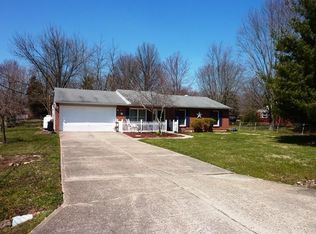 126 Sunset Pl, Goshen, OH 45122