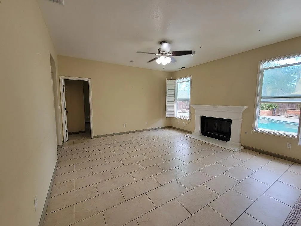 Building Photo - 1663 Eucalyptus Ct
