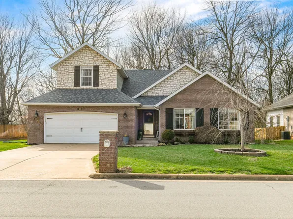 881 S Long Drive, Springfield, MO 65802