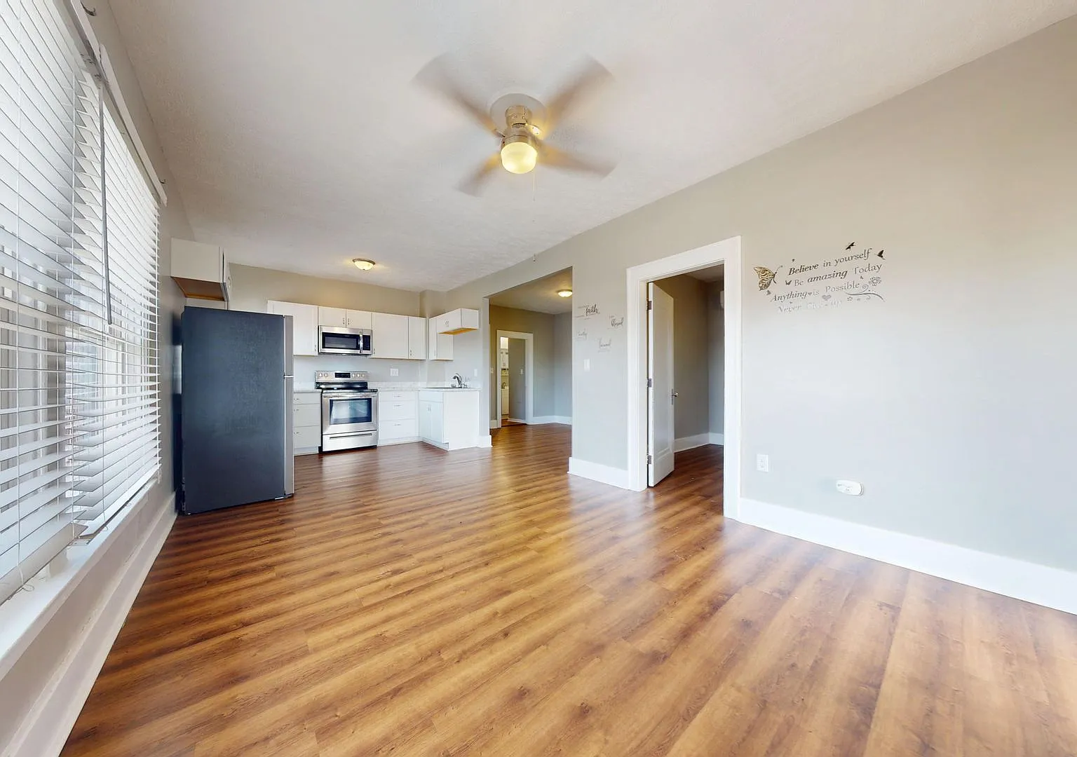 219 W Church St — Photo 4