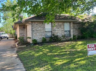 5716 Bramblewood Ct, Arlington, TX 76017
