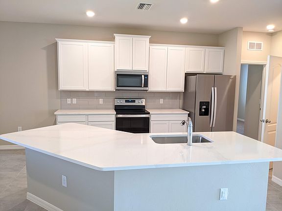The Marathon by LGI Homes