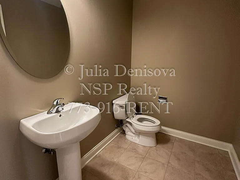 2-420 Itasca Pl #419 — Photo 11