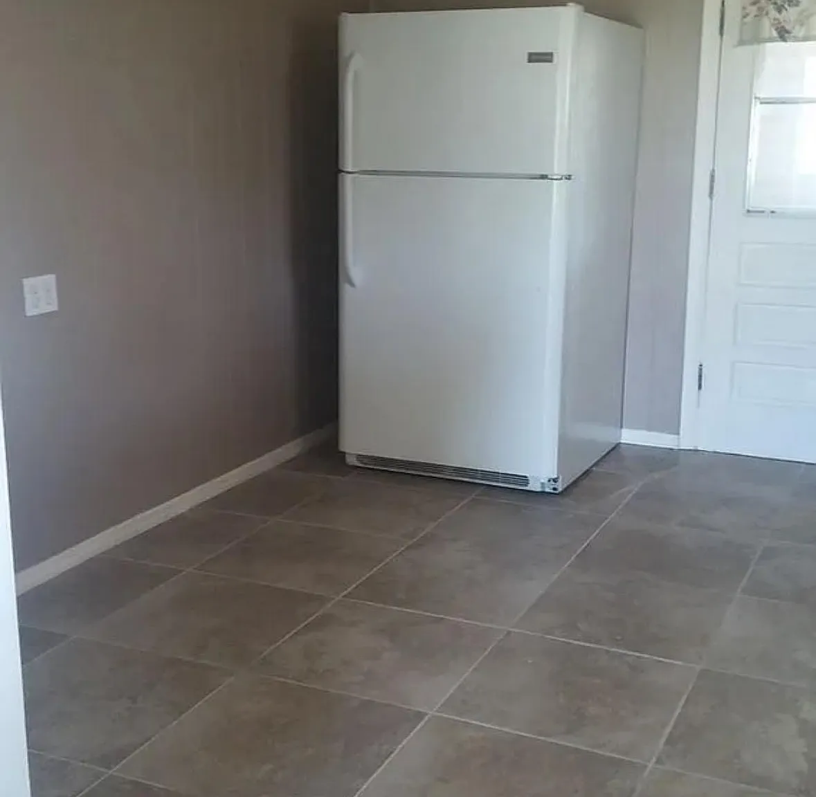 2 bed, 800 sqft, $1,350 — Photo 4