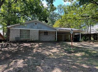 9017 Reservoir Ct, Little Rock, AR 72227