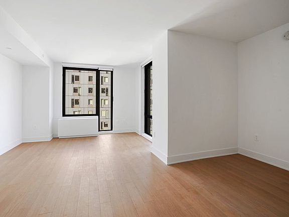 5th image of 662 Pacific St #21J