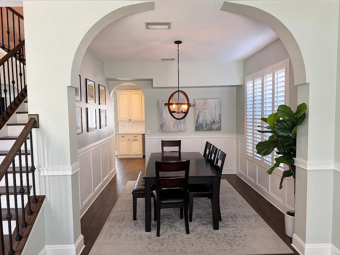 4 bed, 2.5 bath, 2430 sqft, $4,250 — Photo 4