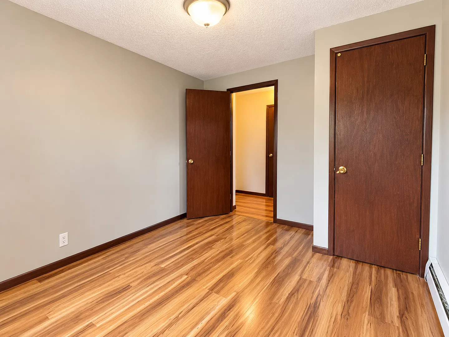 2541 Blaisdell Avenue — Photo 3