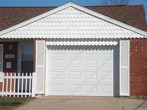 5th image of 1003 W Lake Ave