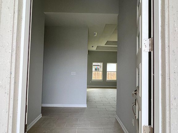 2nd image of 4829 Holly Ann St
