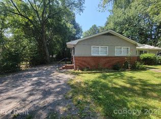 4601 Rockford Ct, Charlotte, NC 28209