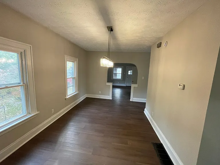 6553 Newman Ave — Photo 3