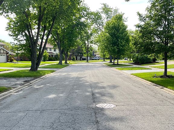4th image of 2937 Kathleen Ln