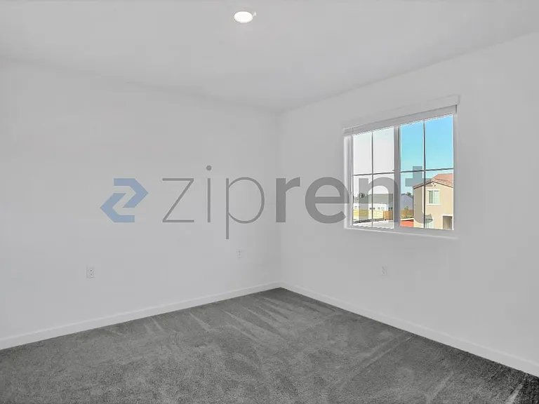 3396 N Vaughan Ave — Photo 41