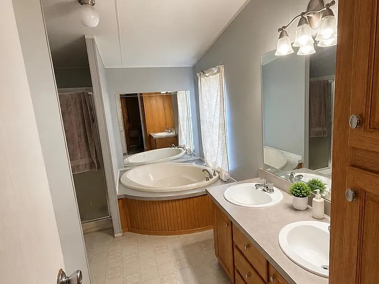 Master bath