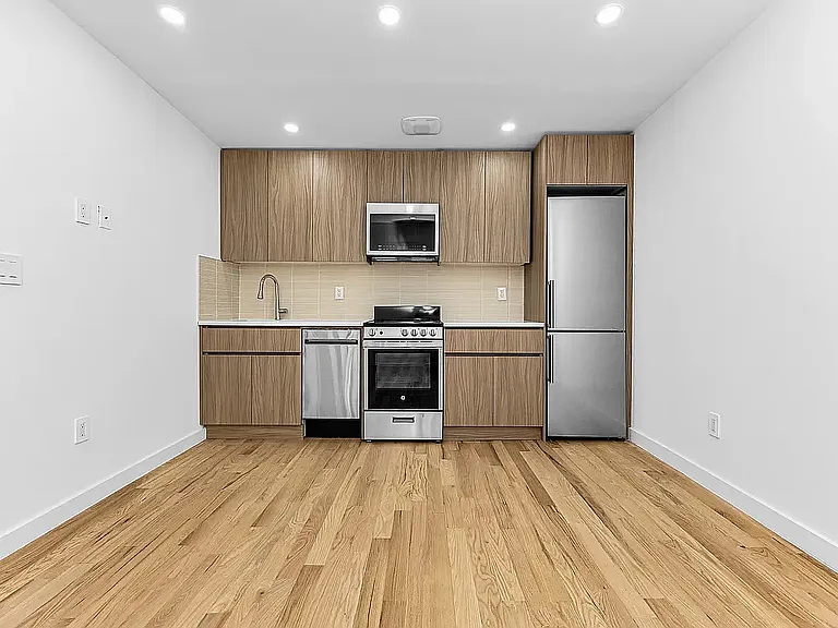 104 Bayard St #5 — Photo 5