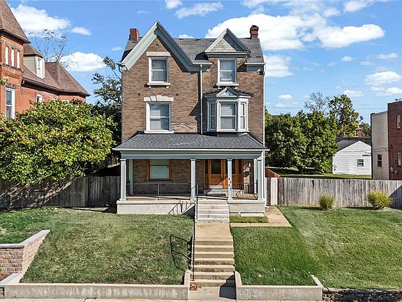 3rd image of 4327 Washington Blvd