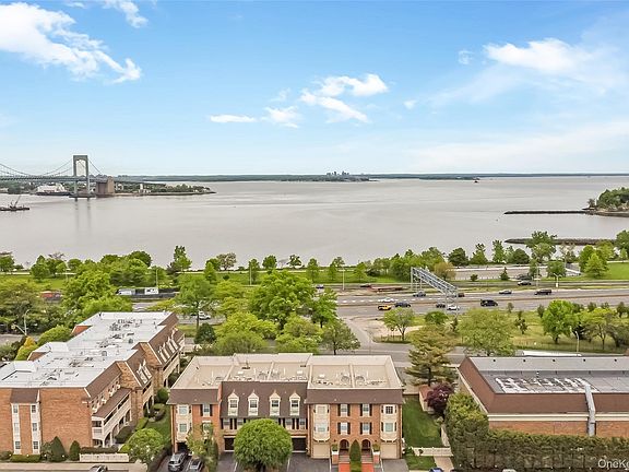 3rd image of 20725 Darren Drive #1804