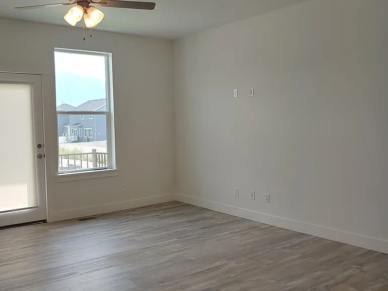 1335 E 1590 N #1 — Photo 34