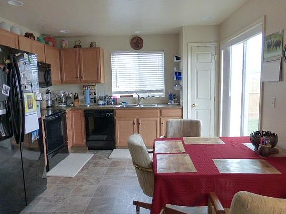 2nd image of 3738 S Palm Springs St