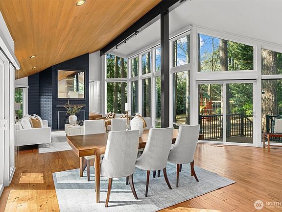 4th image of 2457 134th Avenue NE