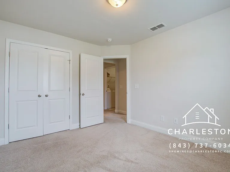 7824 Montview Rd — Photo 8