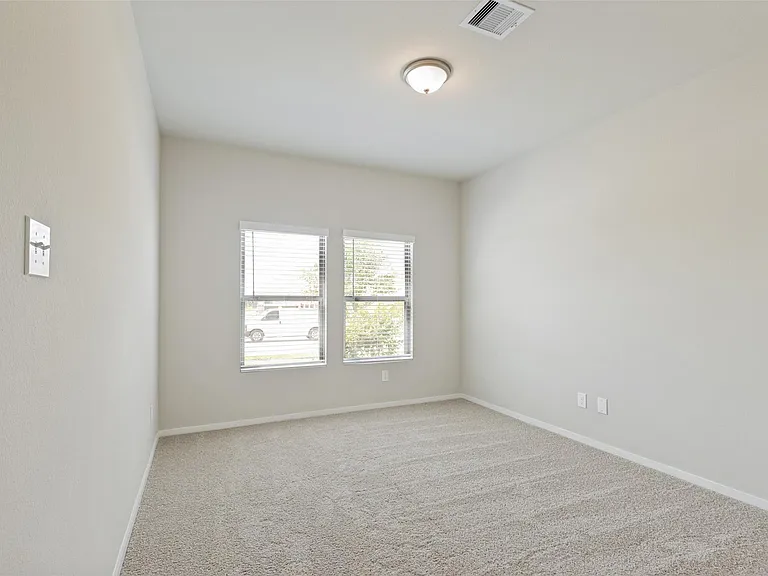 5218 Pecan Orchard Trl — Photo 11