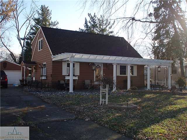 1st image of 3015 Delta River Dr