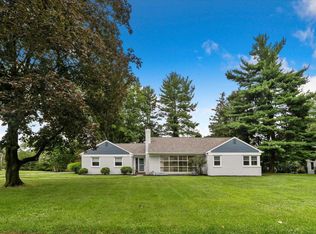 420 Collins Dr, Springfield, PA 19064