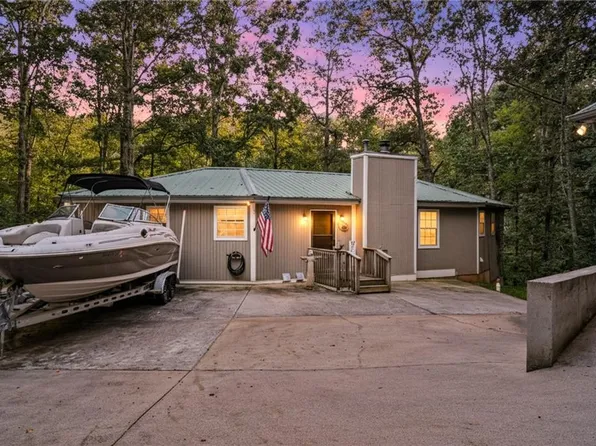 9320 Chestatee Ct, Gainesville, GA 30506