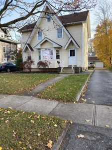 57 Shelbourne Rd, Rochester, NY, 14620