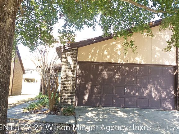 2nd image of 74 Hidden Cove Ln