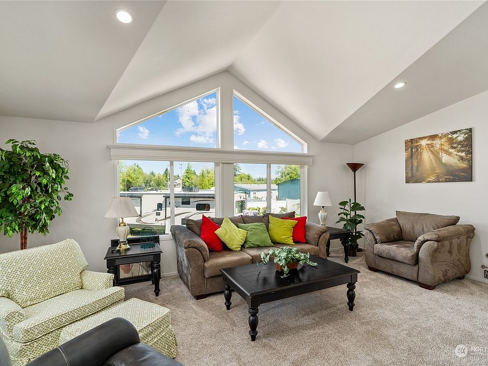 1019 Stanford Dr Cosmopolis WA Zillow