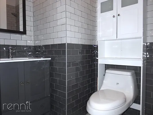 Rented by Rennit Inc. | media 37