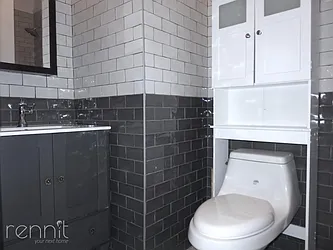 Rented by Rennit Inc.