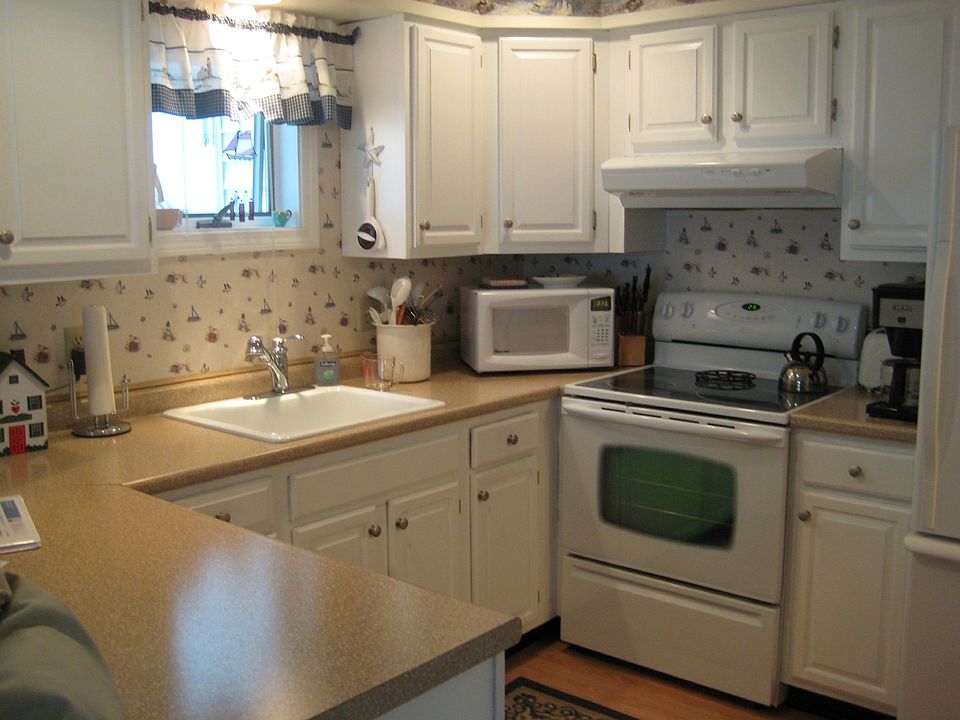 2nd image of 22 Odessa Ave